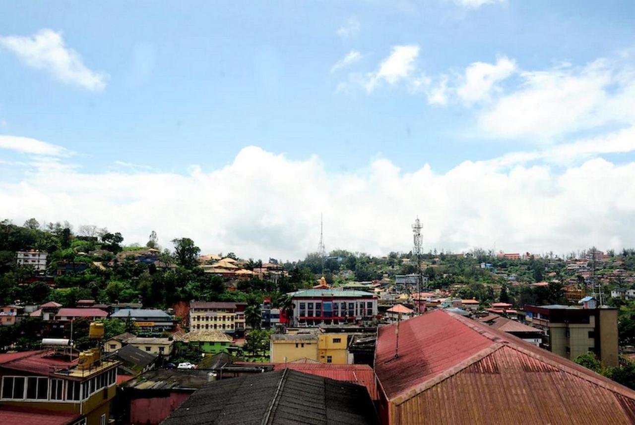 Hotel La Gowri, Coorg Мадикери Екстериор снимка