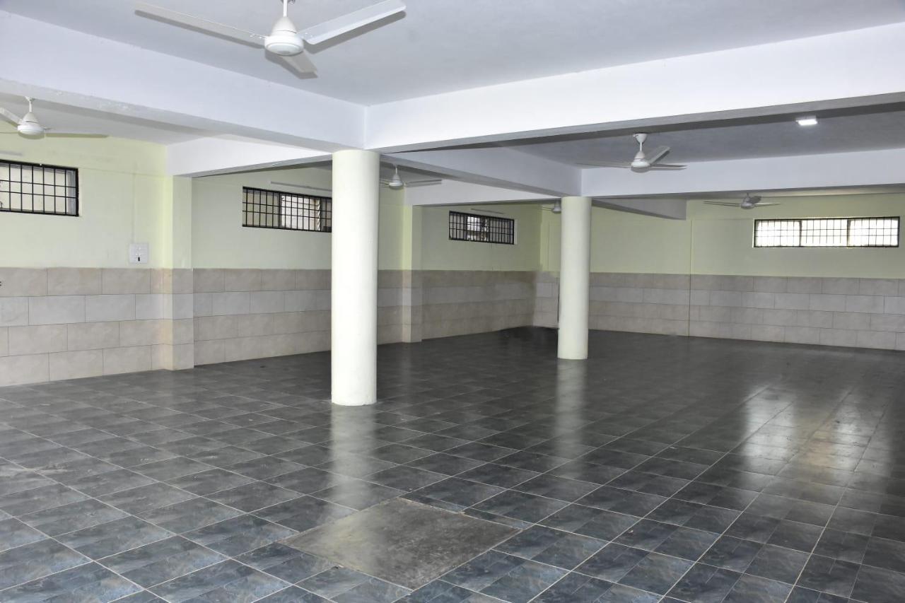 Hotel La Gowri, Coorg Мадикери Екстериор снимка