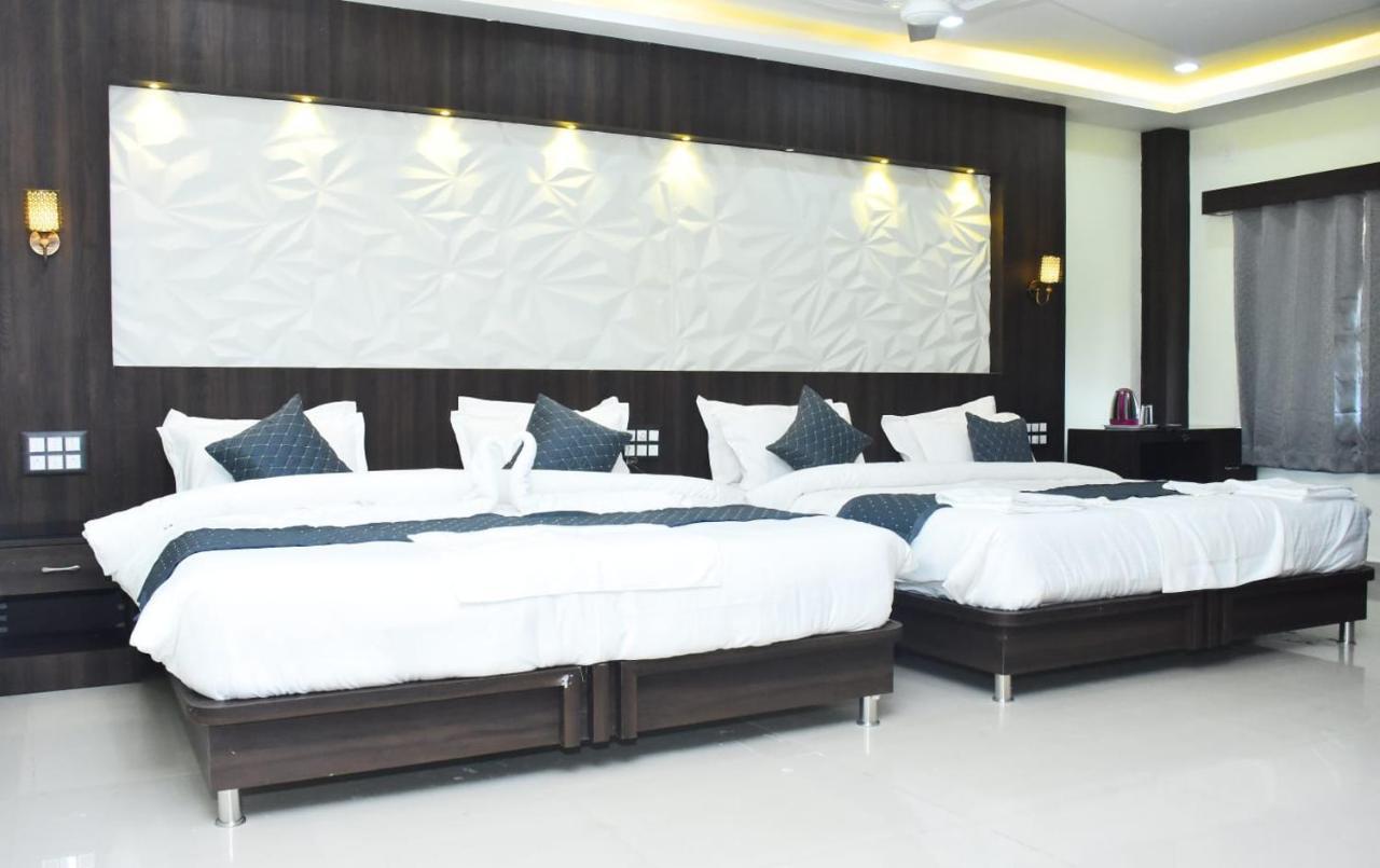 Hotel La Gowri, Coorg Мадикери Екстериор снимка